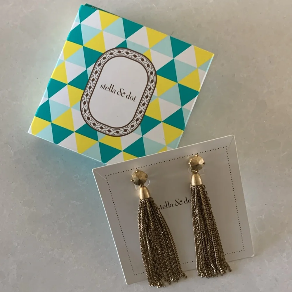 Gold Fringe Tassel Earrings Stella & Dot - Picture 4 of 6